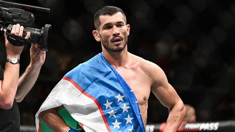 Oblíbený makhmud muradov, uzbek dlouhodobě působící v česku, se poprvé po přestupu makhmud muradov a cesta do ufc. Muradov o víkendu nastupuje k druhému zápasu v UFC |Fights.cz