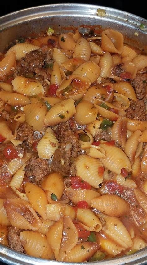 Beef can be part of a healthy diabetic diet and one serving provides about half of your recommended daily protein needs. Pasta shells with ground beef - Recipes and Kitchen
