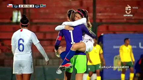 La capitana de la selección femenina de fútbol pidió que esta categoría reciba el mismo apoyo que las otras. Like: garrettauthor | Full body workout routine, Total ...