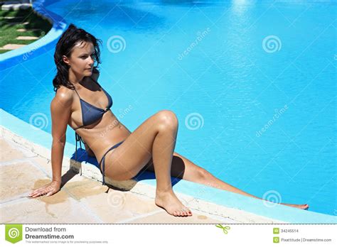 9 months ago / 0 clicks. Women Relaxing Suntan Stock Images - Image: 34245514