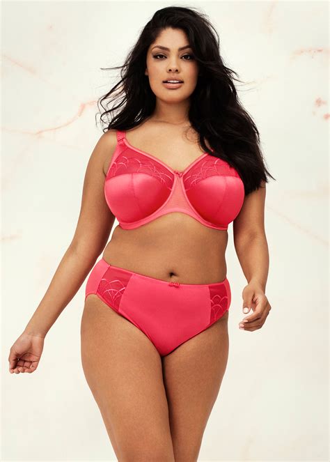 So, how do you know what cup size you are? Z cup bra size. Bra Sizes; list of bra sizes, smallest to ...