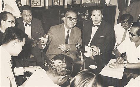 Nonetheless, by 1965, malaysian prime minister tunku abdul rahman, seeking to avoid any more bloodshed, advised parliament to expel singapore from the union, which they voted unanimously in favor of. Tunku-abdul-Rahman-Arkib-Negara-pic