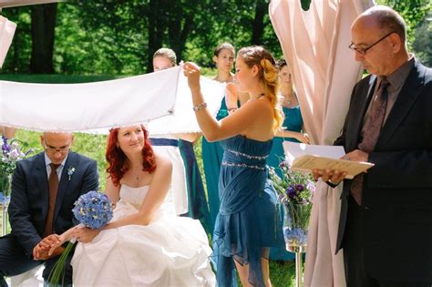 Überprüfen sie die übersetzungen von 'hochzeitskleid' ins griechisch. Ein besonderer Hochzeitstag - Cathleen und Cyrus - Ihre ...