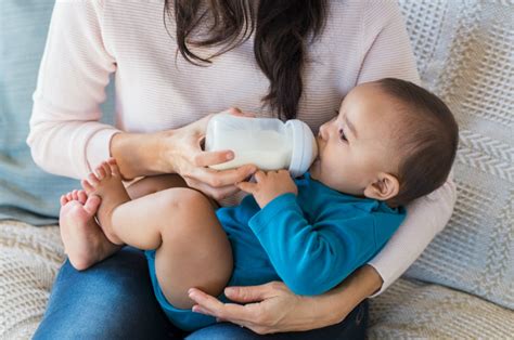 Air susu ibu (asi) merupakan sumber gizi nomor satu untuk bayi. Jangan Terkecoh! Ini 8 Tanda Anak Mengalami Alergi Susu ...
