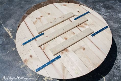 Maybe you would like to learn more about one of these? DIY Fire Pit Table Top - The Lilypad Cottage | Fire pit ...