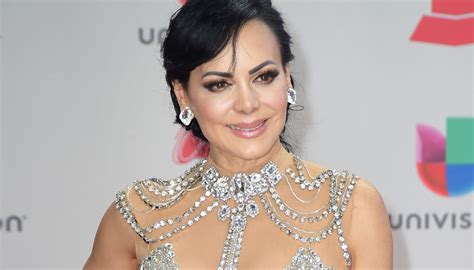 Así lo dijo en un video que compartió en sus redes en el que aparece con. Maribel Guardia responde a comentario en Instagram sobre ...