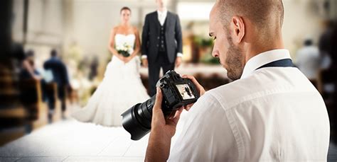 Tamron 35mm f/2.8 di iii Which Lens is Best for Wedding Photography (Our Favorite, Plus 5 More)