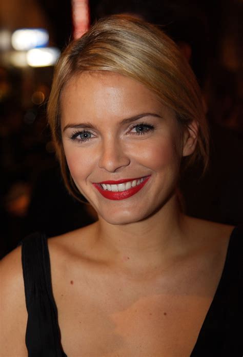 Hanna verboom was born on may 11, 1983 in belgium. Poze Hanna Verboom - Actor - Poza 17 din 31 - CineMagia.ro