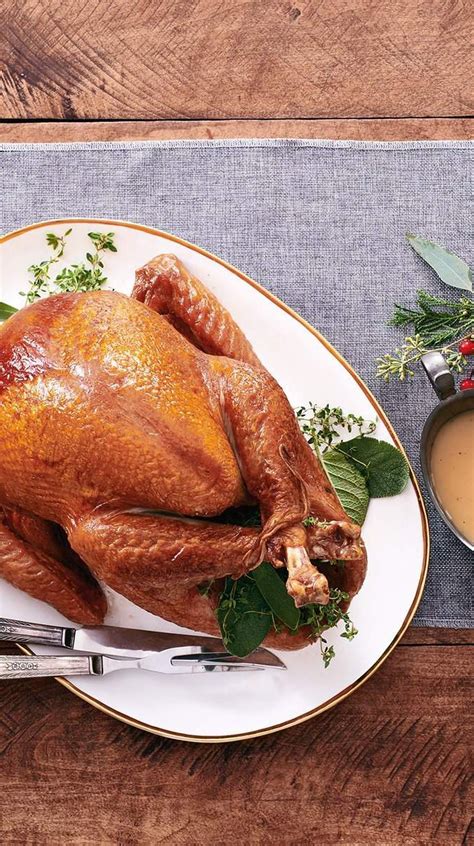 Yes, each year for thanksgiving and christmas, publix does sell a whole cooked turkey. Publix Turkey Dinner Package Christmas - 30 Places To Get ...