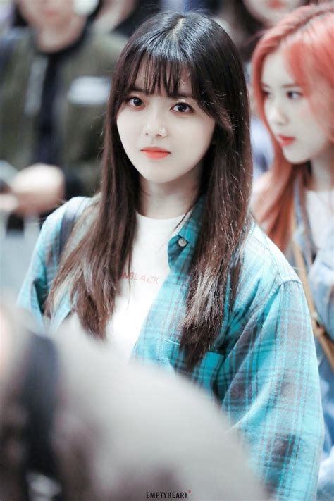 The official 위키미키 (weki meki) ji suyeon (지수연) thread. EmptyHeart 엠프티하트 on