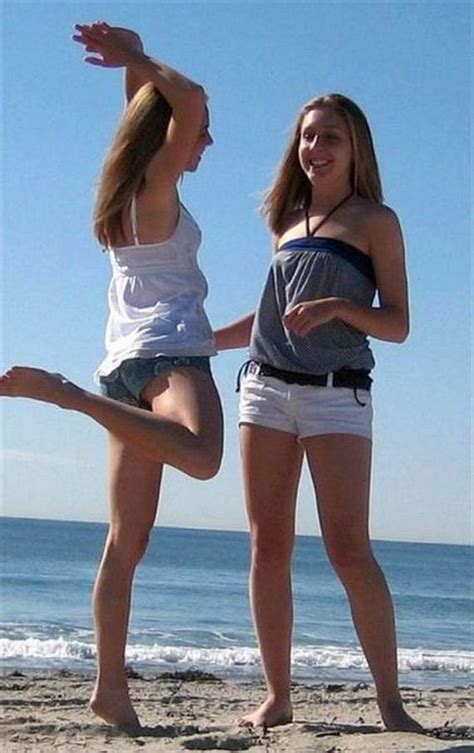 Maybe you would like to learn more about one of these? Girls In Tiny Denim Short Shorts - Barnorama