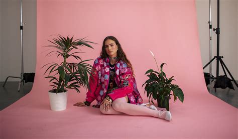 If you want to meet new people, don't turn down invitations to social events. Premiere: Meet Lasca Dry and her funky debut single, Do ...