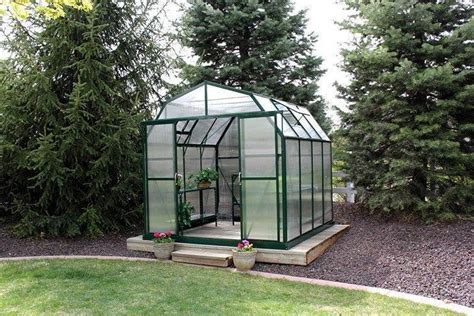 8' long x 8' wide x 8' high. Polycarbonate Greenhouse Reviews 2020 (Top 5 Expert Review ...