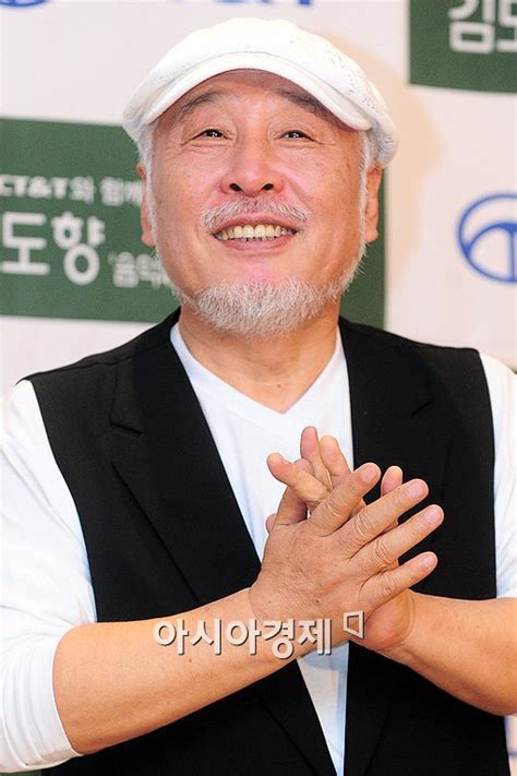 지난해 빙과업계는 역대급 긴 장마로 어려움을 겪었다. 포토김도향 '공연 기대해주세요' - 아시아경제