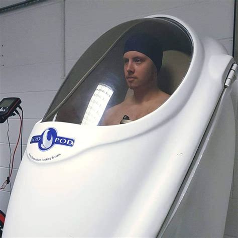 Underwater weighing is regarded as the gold standard for body composition measurement as it is one of the only body composition technologies that have been compared directly to cadaver analysis. The world's gold standard for fast, accurate and safe Body Composition analysis in adults and ...