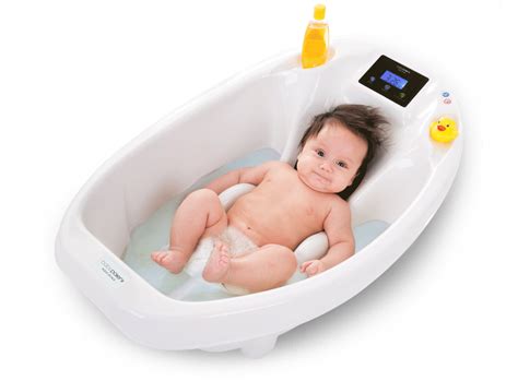 Aqua scale is the first multifaceted baby bath tub of its kind, allows parents to know the precise weight of their baby while constantly monitoring the temperature of the water all during bath time. Baby Patent ванночка детская с электронными весами и ...