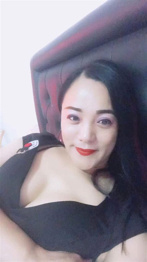 Most of them are of asian and african descent though there are other nationalities in the mix. Pamisy, Japanese escort in Kuwait