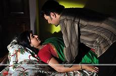 hot aunty mallu bedroom saree scene sona nair actress malayalam sneha movie