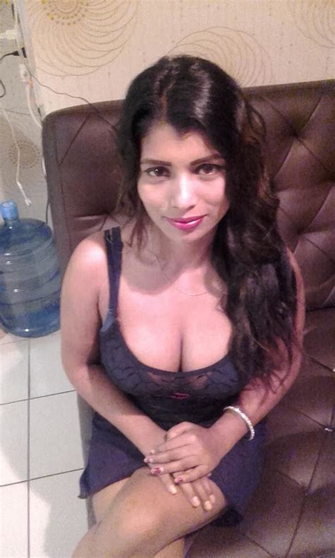 Download the latest imani rose nuru massage videos in hd. Indian Rose Sexy Nuru Massage Escort Girl Call Me | Secret ...