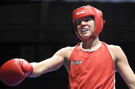 She won a bronze medal in the 60 kg category at the 2016. Mira Potkonen ja Elina Gustafsson nyrkkeilivät ...