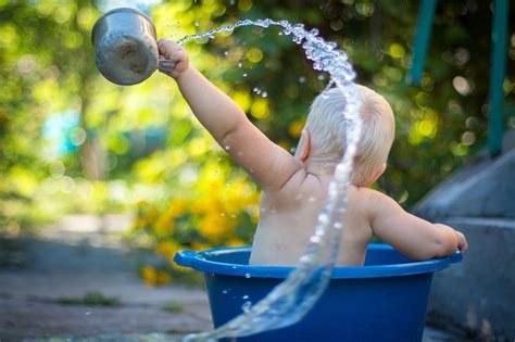 Babies don't need to be bathed that often, williamson says. 👶Baby Bath Sponge - Baby Play Gym