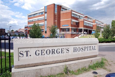 It shares its main hospital site in tooting in the london borough of wandsworth, with st george's, university of london, which trains nhs staff and carrie. St Georges Hospital - M&J Group (Construction & Roofing)