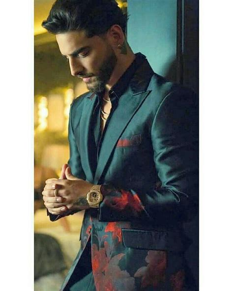 Sing with lyrics to your favorite karaoke songs. Épinglé par Style for men sur looks maluma | Art maléfique ...