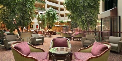 Hot springs tv & electronics store. Embassy Suites by Hilton Hot Springs (Hot Springs, AR ...