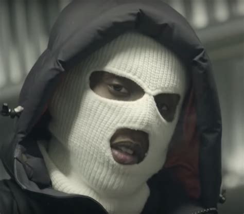 Do you have face mask in stock? 1.Cuz togs bort från Spotify - nu släpper han låten på ...