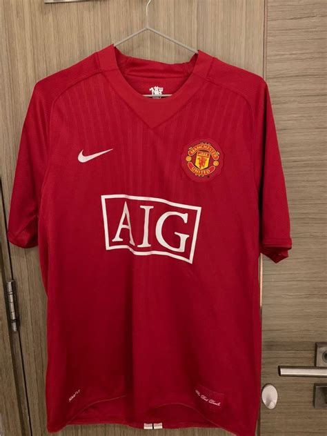 Volume 2, page 1114, character 15. 曼聯主場球衣 波衫 Rooney 中碼 M size Manchester Jersey, 運動產品, 運動衫 - Carousell