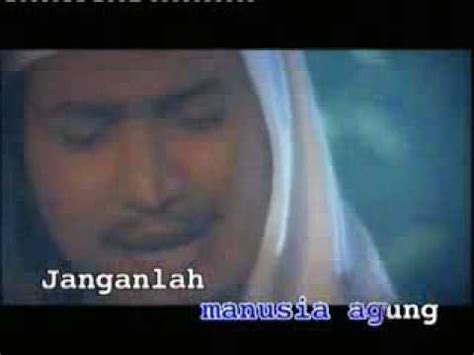 Semoga nasyid ini dapat mengingatkan serta menyadarkan kita akan kematian, sang pemutus segala. Nasyid Akil Hayy - Selimut Putih - YouTube