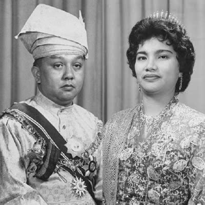 Tunku ampuan najihah binti almarhum tunku besar burhanuddin (jawi: Duli Mahkota : YMM TUANKU AMPUAN NAJIHAH BINTI ALMARHUM ...