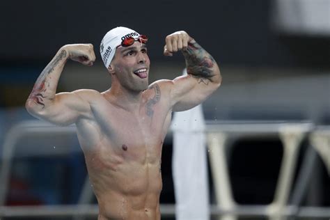 Vale muito ver a live do @alexpussieldi com a @mischaa_27 no instagram do @swimchannel para falar da prova do bruno fratus hoje nos eua bruno venceu com 21s80, índice olímpico e espera a seletiva nacional. Bruno Fratus No Longer Training With Hawke, Will Train ...