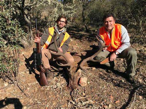 We did not find results for: Un oro en la montería en la finca La Rioja de Ciudad Real ...