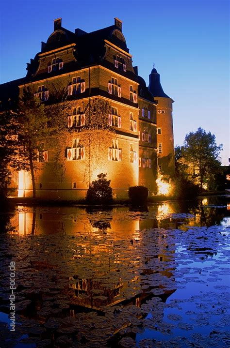Jul 14, 2021 · logon. Schloss Bedburg (Erft) Foto & Bild | architektur ...