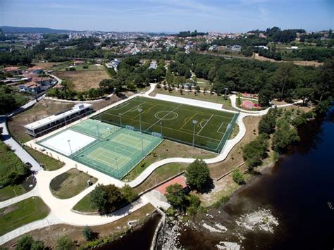 Jul 02, 2021 · sara cardoso. Parque Urbano Sara Moreira (Santo Tirso) - 2021 Qué saber ...