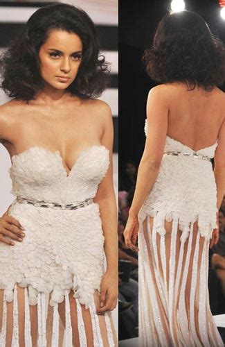 Showing a lott of front. 10 Shocking Wardrobe Malfunctions of Bollywood Actresses - Heart Bows & Makeup