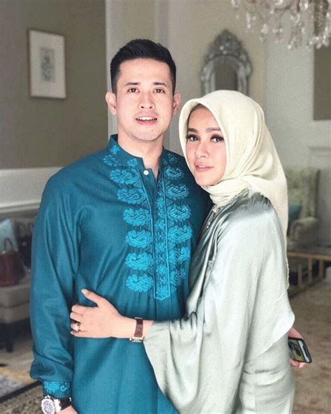 Ini penjelasan olla ramlan dan aufar hutapea.videografer: 5 Transformasi Olla Ramlan, Si Cover Girl yang Kini Jadi ...