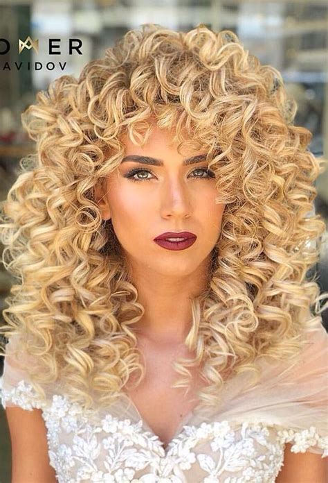 Anyone with curly hair knows that the right styling products can mean the difference between dry, frizzy curls and soft, bouncy ringlets. Pin on Sexy Hairstyles