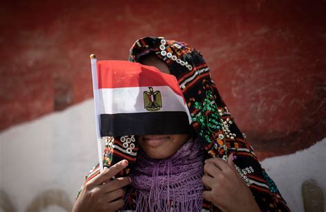 Baye ndiaye explique comment il a é. En Égypte, une fille de 12 ans meurt après avoir été ...