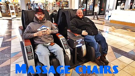 The world's best massage chairs. Massage chairs at the mall - YouTube