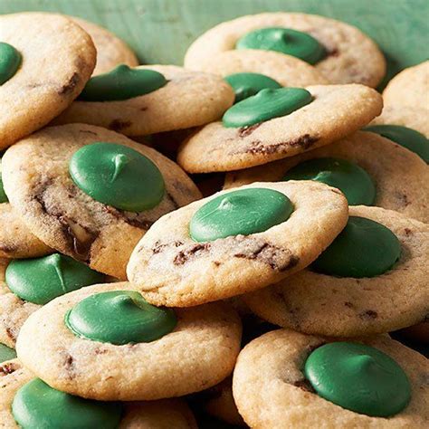 Baking cookies that freeze well is one of our favorite ways to get a head start on the holiday season. 42 Christmas Cookies You Can Bake Now and Freeze Until ...