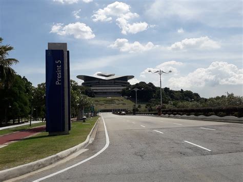 Pusat konvensyen antarabangsa putrajaya) is the main convention centre in putrajaya, malaysia. 10 Tempat Menarik Di Putrajaya