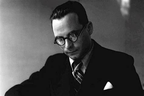 He is generally considered to be one of the major hungarian writers of the 20th century. Könyvkritika: Szerb Antal: Utas és holdvilág (1937) - Smoking Barrels