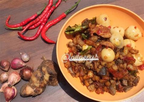 Kalau kamu belum pernah mencoba membuat sayur. Resep Sambel Goreng Kentang,Ati & Telur Puyuh Spesial ...