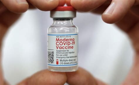La vacuna de moderna presenta un nuevo efecto adverso la agencia española de medicamentos y productos sanitarios ha notificado un total de 24.491 casos de reacciones, de los cuales 2.850. La OMS enumera la vacuna COVID-19 Moderna para uso de ...