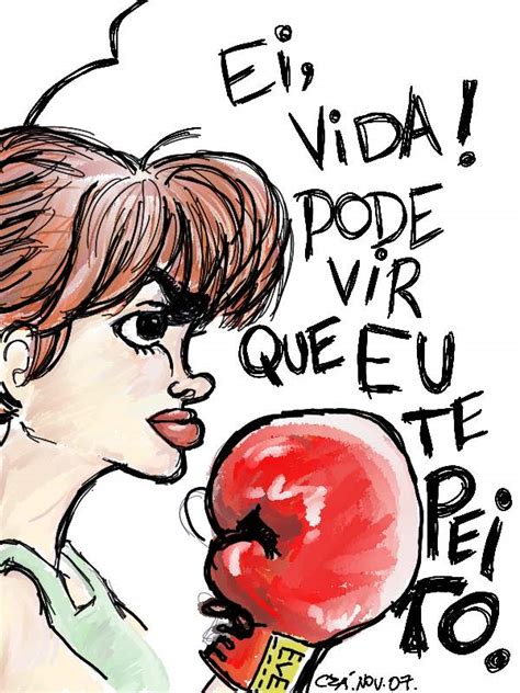 Combatente feminino trens e corda de salto, treinamento de coordenação, dia de treinamento de novotreinamento de coordenação no ginásio de boxe caça caucasiano feminino salta em um corpo. PIOFENIX: BOXE FEMININO