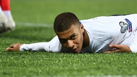 ^ kylian mbappe offered monaco contract amid arsenal, liverpool links. Kylian Mbappe: Of Course He Isn't Going to Liverpool, Don ...