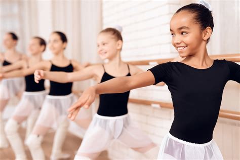 Extracurricular Activities: When To Start Your Kids & How To Choose