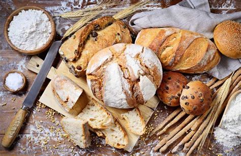 Shape into a ball and place into a dish or tray (image: Self Rising Flour Recipe For Bread / Beer Bread I Recipe ...